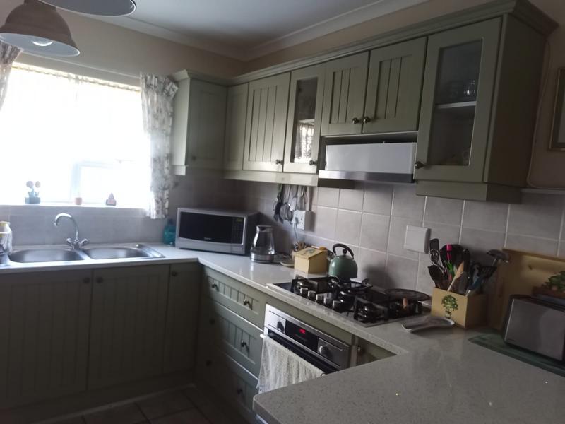 3 Bedroom Property for Sale in Franskraal Western Cape